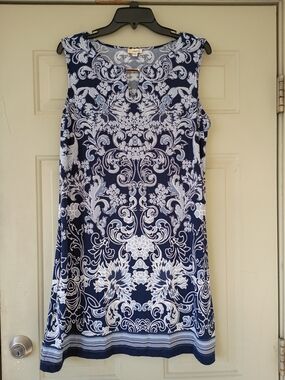 Haani Navy and White Sleeveless Printed Midi Dress Casual Summer Work Size XL